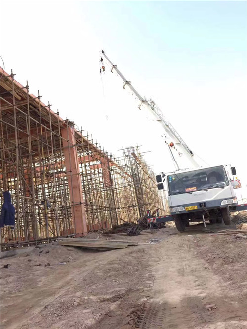 自流井区吊车作业的安全注意事项有哪些？